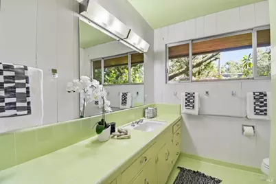 2348 Sycamore Avenue, Santa Rosa, CA 95404 - Photo 39