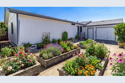 1821 Strasbourg Lane, Antioch, CA 94509 - Photo 59