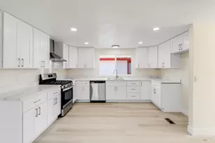 1821 Strasbourg Ln, Antioch, CA 94509 - Photo 21