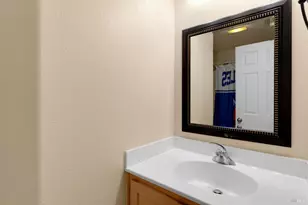 1920 Bodie St, Santa Rosa, CA 95403 - Photo 19