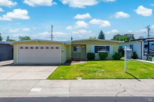 213 Hemlock St, Vacaville, CA 95688 - Photo 1