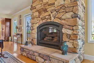 425 Oak Point Pl, Santa Rosa, CA 95409 - Photo 15