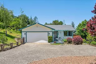 425 Oak Point Pl, Santa Rosa, CA 95409 - Photo 7