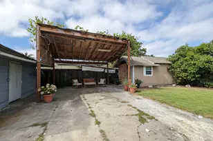 697 Nevada St, Oakland, CA 94603 - Photo 11