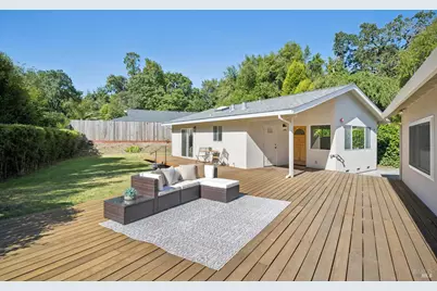 14 Angelica Court, Novato, CA 94947 - Photo 39