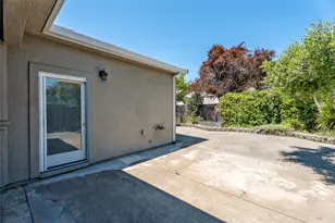 474 Briarwood Dr, Ukiah, CA 95482 - Photo 27