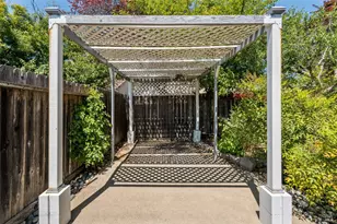 474 Briarwood Dr, Ukiah, CA 95482 - Photo 23