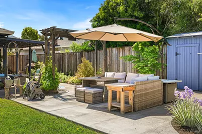 2412 Horseshoe Drive, Santa Rosa, CA 95405 - Photo 5