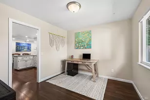 2412 Horseshoe Dr, Santa Rosa, CA 95405 - Photo 13