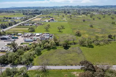 860 Todd Road, Santa Rosa, CA 95407 - Photo 1