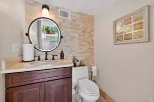 231 Panorama Dr, Benicia, CA 94510 - Photo 25
