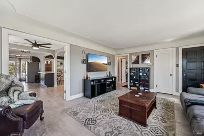732 Jennings Avenue, Vallejo, CA 94591 - Photo 5