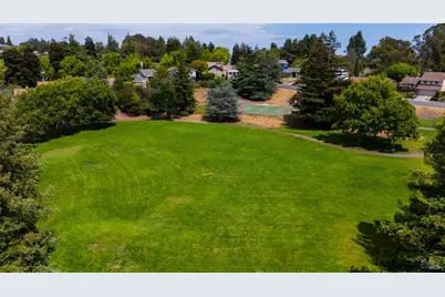 1794 Ellie Court, Benicia, CA 94510 - Photo 37