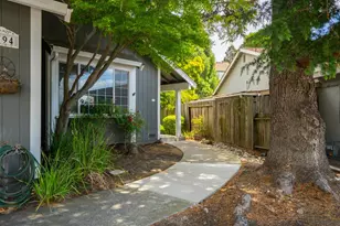 1794 Ellie Ct, Benicia, CA 94510 - Photo 3