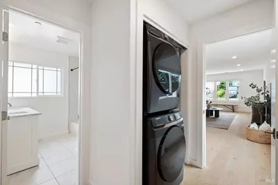 35 Hillview Avenue, San Rafael, CA 94901 - Photo 19