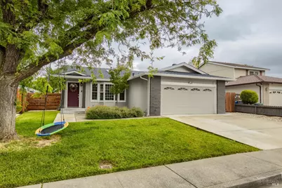 319 Brookdale Drive, Vacaville, CA 95687 - Photo 3