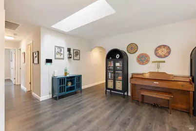 319 Brookdale Drive, Vacaville, CA 95687 - Photo 11