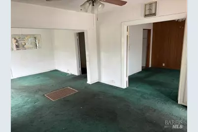 2050 102nd Avenue, Oakland, CA 94603 - Photo 5