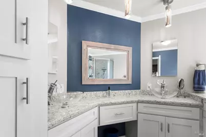 393 Circulo La Cruz, Rohnert Park, CA 94928 - Photo 15
