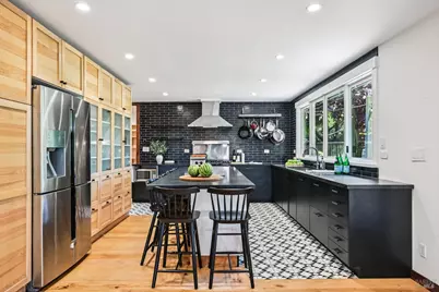 1081 Las Amigas Road, Napa, CA 94559 - Photo 11
