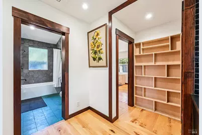 1081 Las Amigas Road, Napa, CA 94559 - Photo 21