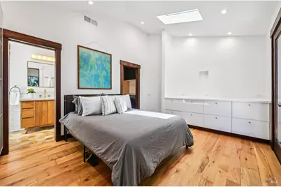 1081 Las Amigas Road, Napa, CA 94559 - Photo 17