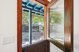 1081 Las Amigas Rd, Napa, CA 94559 - Photo 27
