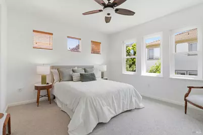 130 Chesapeake Lane, Novato, CA 94949 - Photo 33