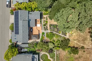 33 Plata Ct, Novato, CA 94947 - Photo 5