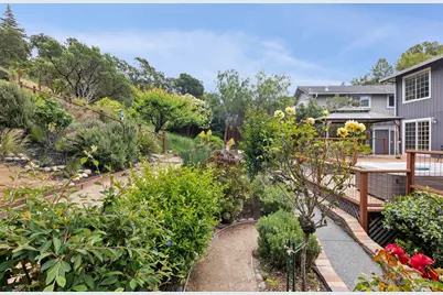 33 Plata Court, Novato, CA 94947 - Photo 47