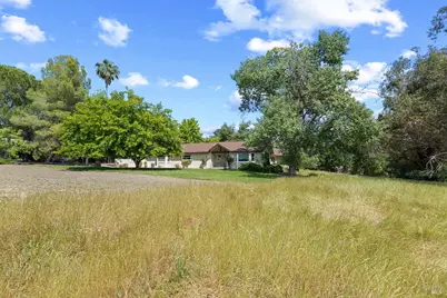 6772 Hillsview Drive, Vacaville, CA 95688 - Photo 47