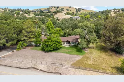 6772 Hillsview Drive, Vacaville, CA 95688 - Photo 41