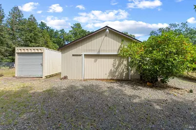 6772 Hillsview Drive, Vacaville, CA 95688 - Photo 37