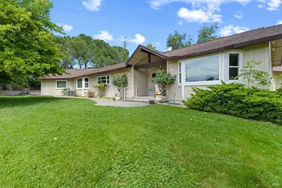 6772 Hillsview Drive, Vacaville, CA 95688 - Photo 3