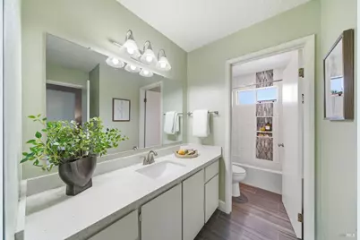 1017 Copeland Creek Drive, Rohnert Park, CA 94928 - Photo 15