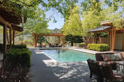 437 W Dry Creek Road, Healdsburg, CA 95448 - Photo 9