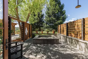 437 W Dry Creek Rd, Healdsburg, CA 95448 - Photo 45