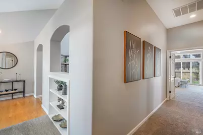 592 Peppertree Drive, Windsor, CA 95492 - Photo 17
