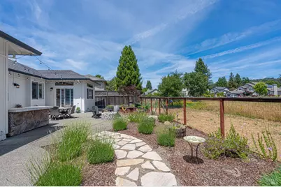 592 Peppertree Drive, Windsor, CA 95492 - Photo 41