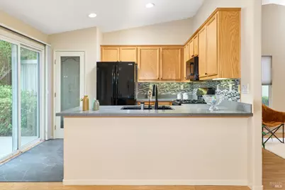 512 Twin Pines Drive, Rio Vista, CA 94571 - Photo 15