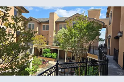 588 Main Street #306, Napa, CA 94559 - Photo 25