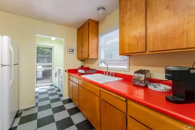 2167 Redwood Drive, Healdsburg, CA 95448 - Photo 5