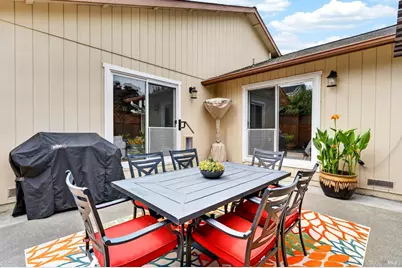 2241 Pimlico Way, Santa Rosa, CA 95401 - Photo 37