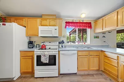 16643 Ellen Springs Road, Lower Lake, CA 95457 - Photo 21