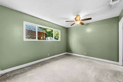 350 Weatherly Way, Vacaville, CA 95687 - Photo 23