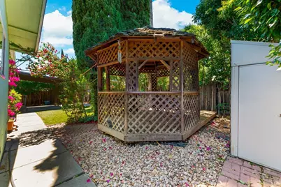 350 Weatherly Way, Vacaville, CA 95687 - Photo 47