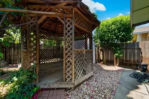 350 Weatherly Way, Vacaville, CA 95687 - Photo 45
