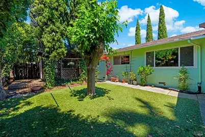 350 Weatherly Way, Vacaville, CA 95687 - Photo 43