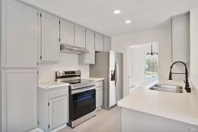 948 Shadywood Circle, Suisun City, CA 94585 - Photo 17