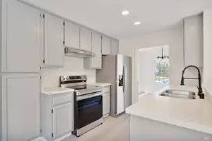 948 Shadywood Cir, Suisun City, CA 94585 - Photo 17